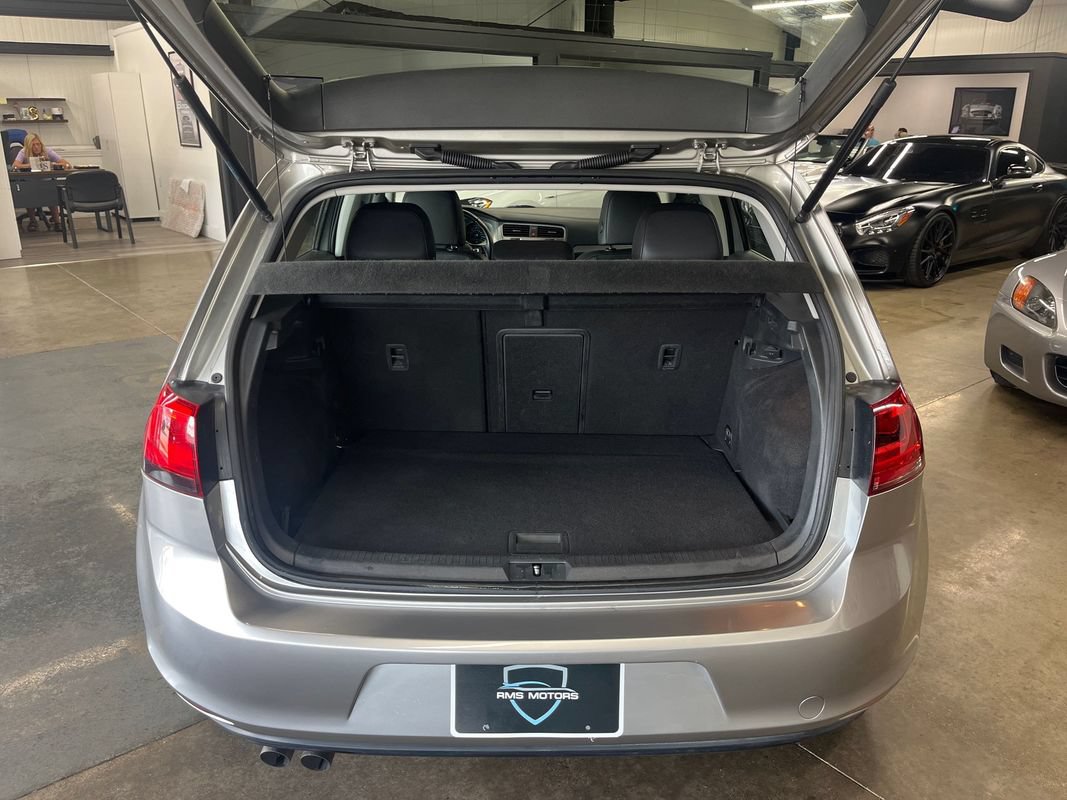 Used 2015 Volkswagen Golf TDI S FWD image 51
