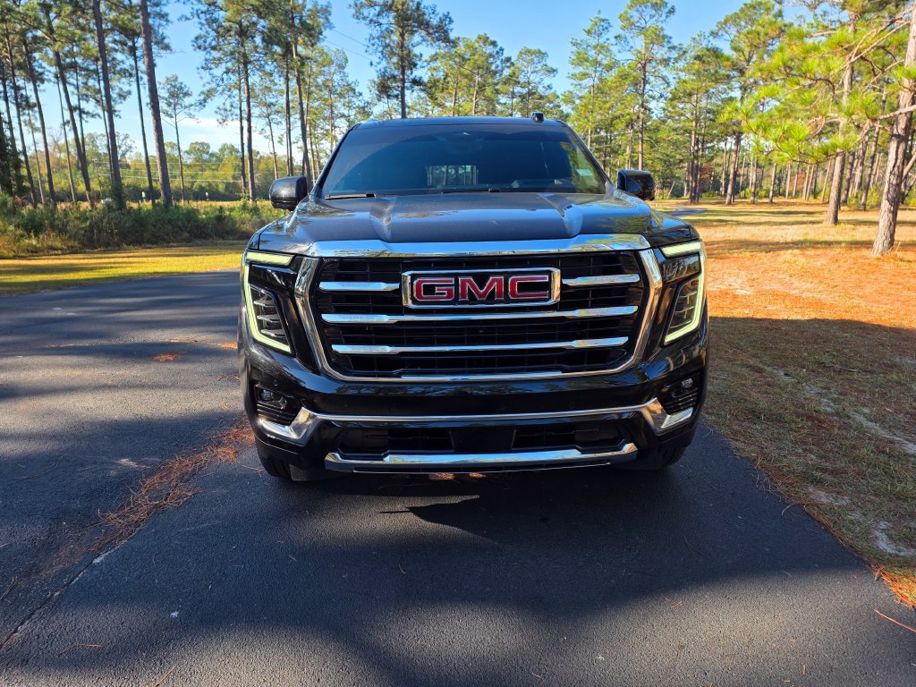 Used 2026 GMC Yukon Elevation w/ Elevation Premium Package RWD image 8