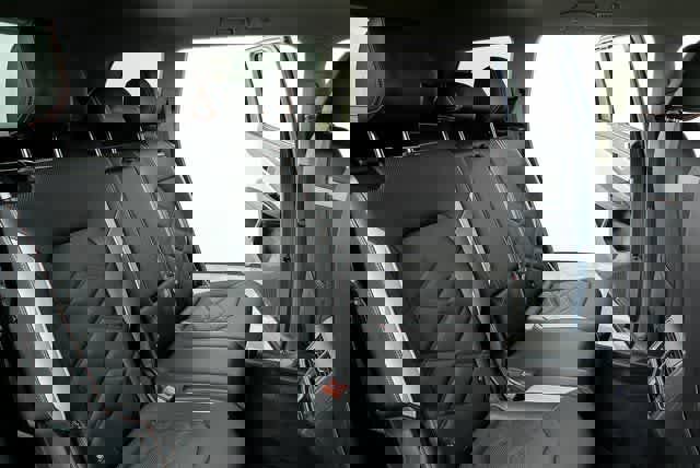 Certified 2025 Volkswagen Atlas Peak Edition SE image 17