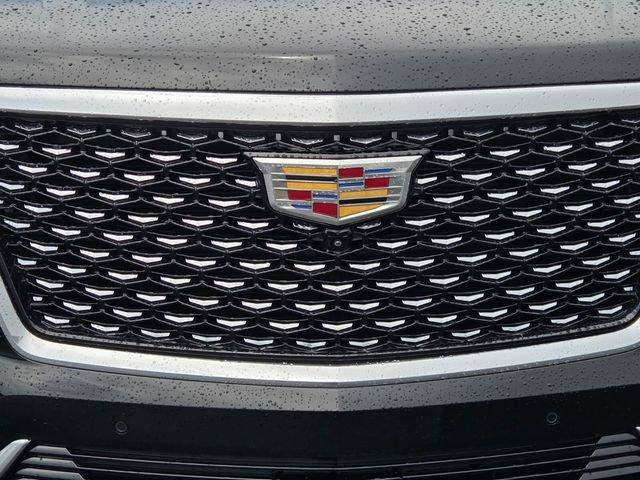 Certified 2025 Cadillac Escalade ESV Premium Luxury AWD/4WD image 9