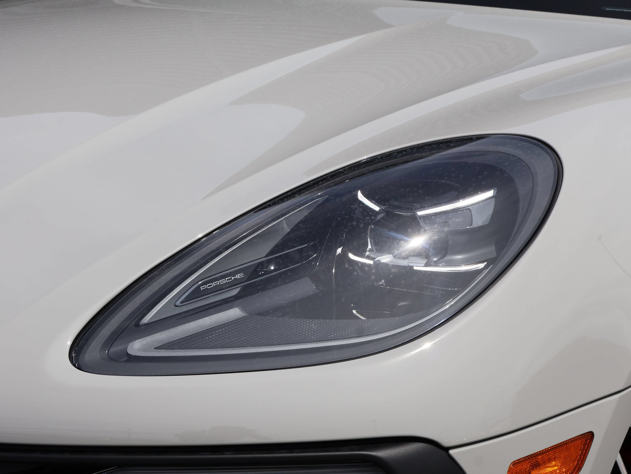 New 2026 Porsche Macan S AWD/4WD image 13