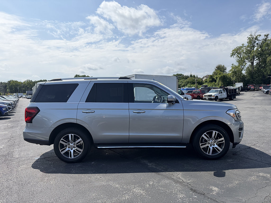 Certified 2023 Ford Expedition Limited AWD/4WD image 9