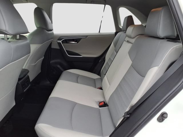 Used 2020 Toyota RAV4 Limited AWD/4WD image 29