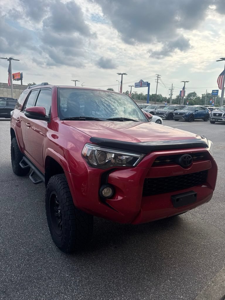 Used 2019 Toyota 4Runner SR5 Premium AWD/4WD image 6