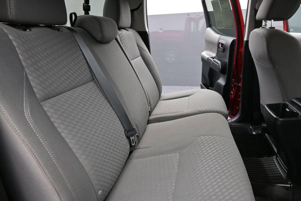 Used 2022 Toyota Tacoma SR w/ SR Convenience Package RWD image 12