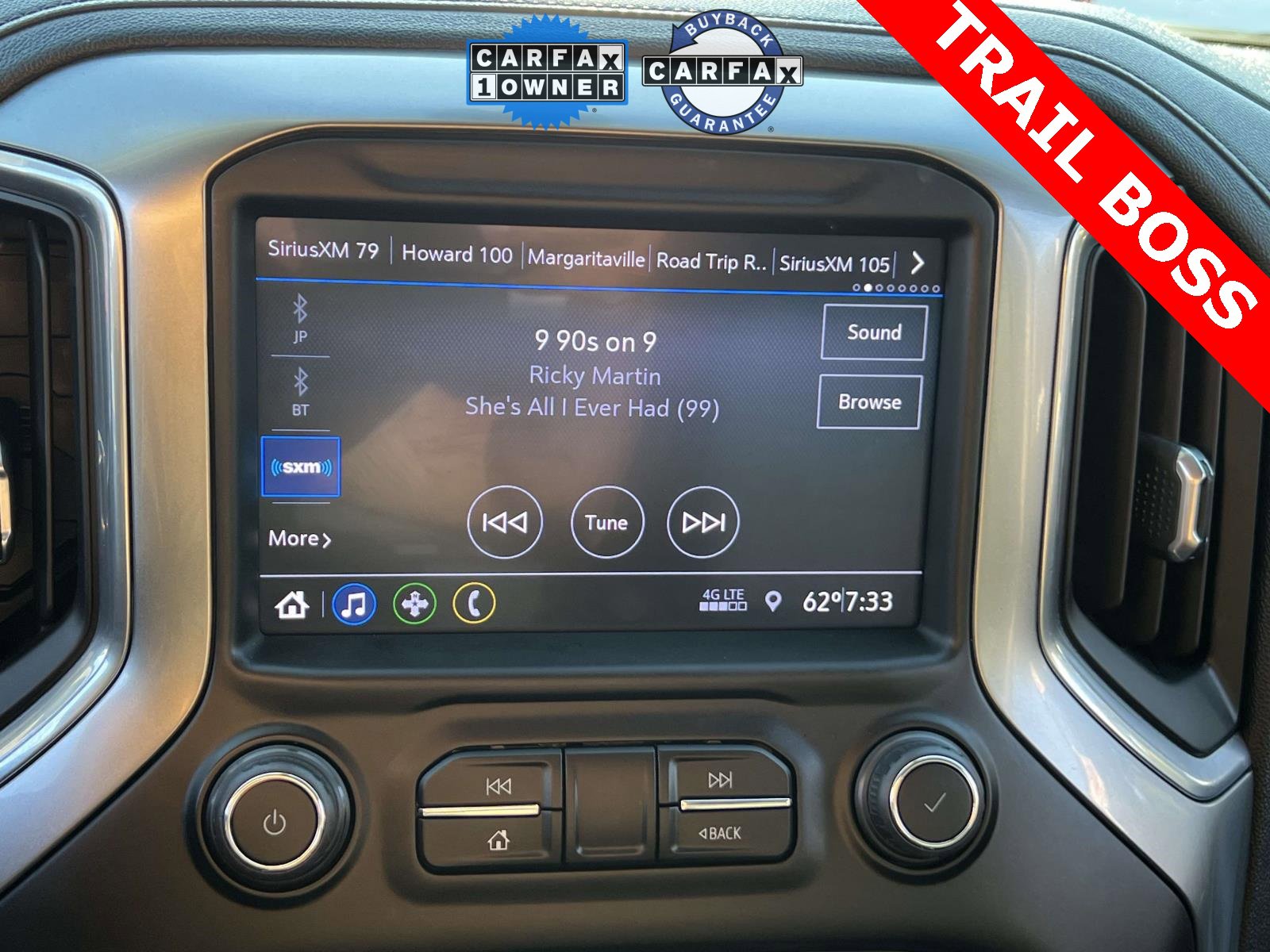 Used 2021 Chevrolet Silverado 1500 LT Trail Boss w/ Bed Protection Package image 32