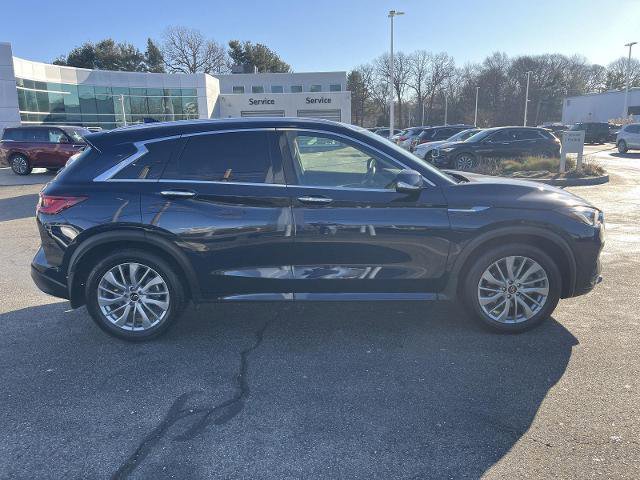 Certified 2025 INFINITI QX50 Luxe image 2