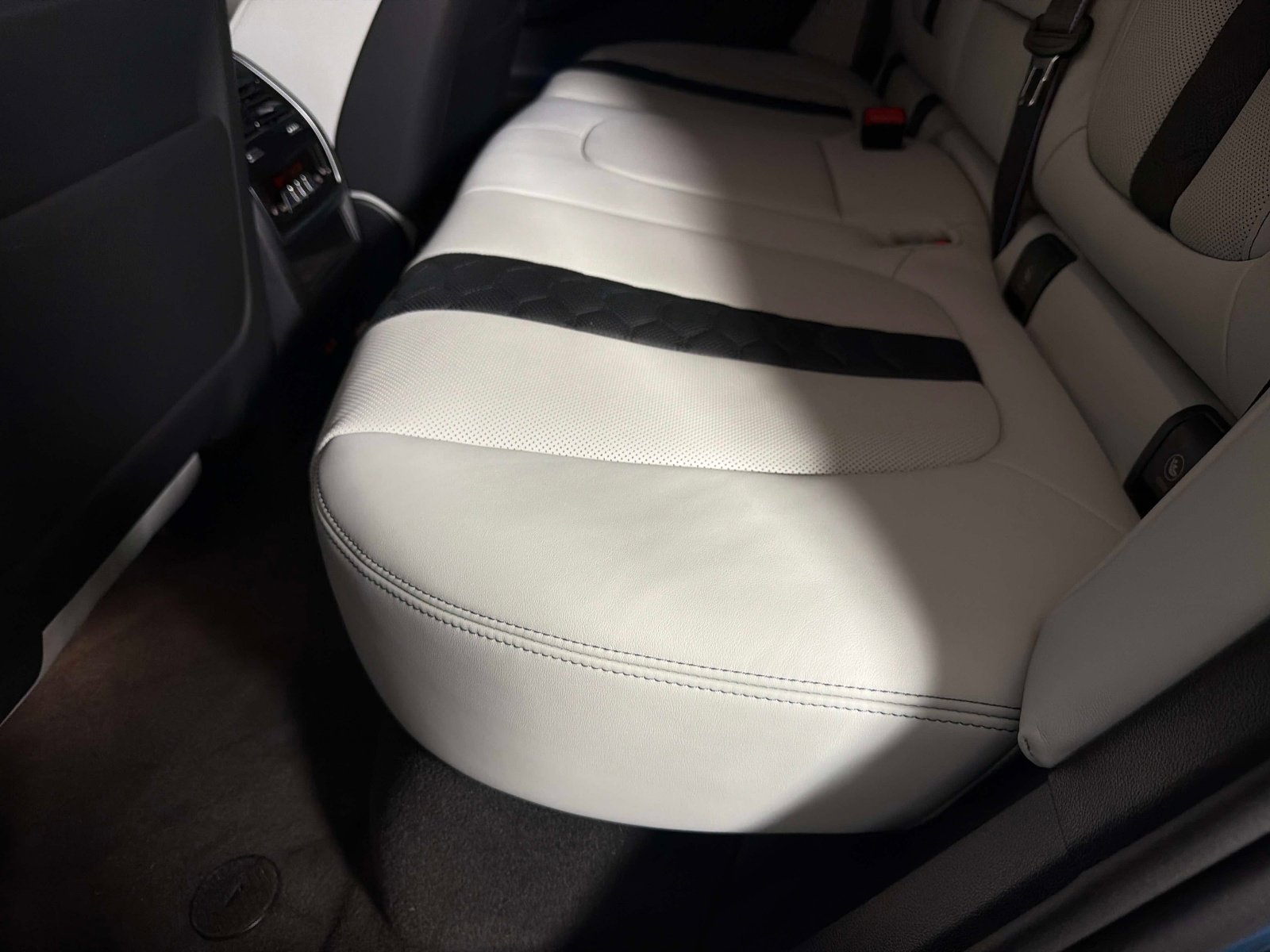 Used 2026 BMW X5 M Competition image 32