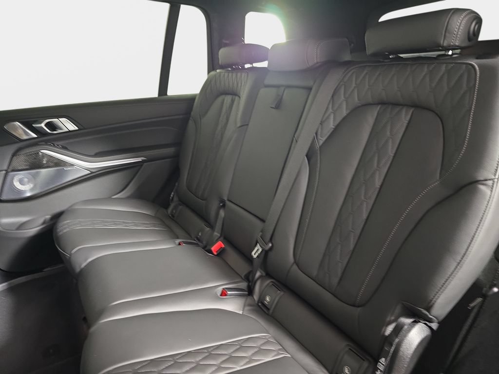New 2027 BMW X7 M60i AWD/4WD image 14