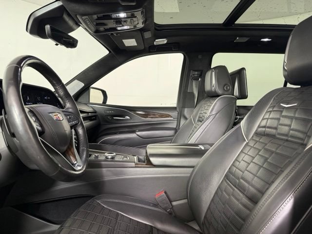 Used 2022 Cadillac Escalade ESV Sport Platinum AWD/4WD image 5