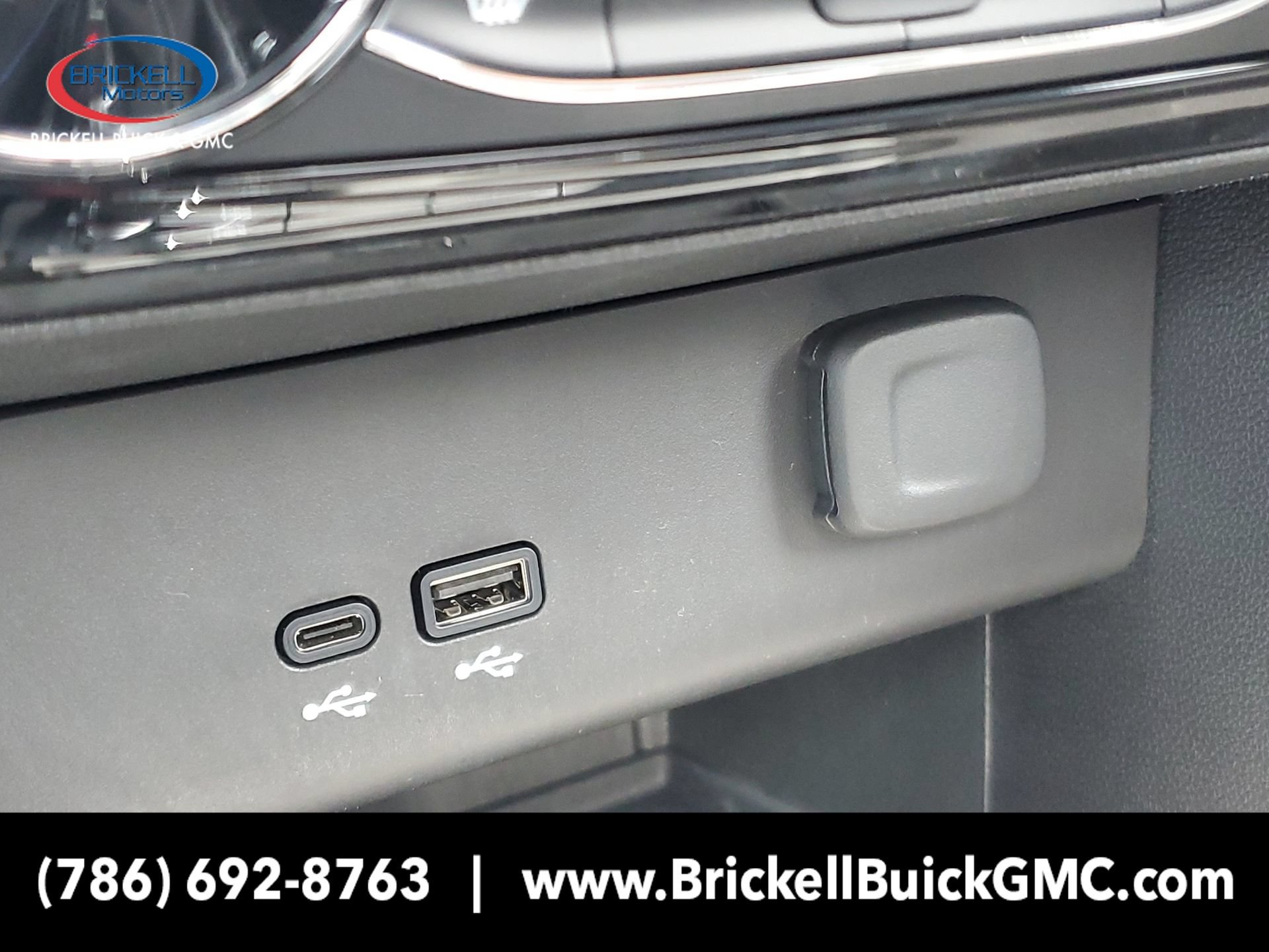 New 2026 Buick Encore GX Sport Touring w/ Advanced Technology Package FWD image 29