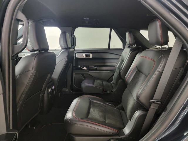 Certified 2022 Ford Explorer ST-Line AWD/4WD image 15