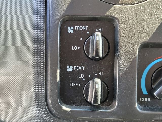 Used 2013 Ford E-350 and Econoline 350 XLT image 24