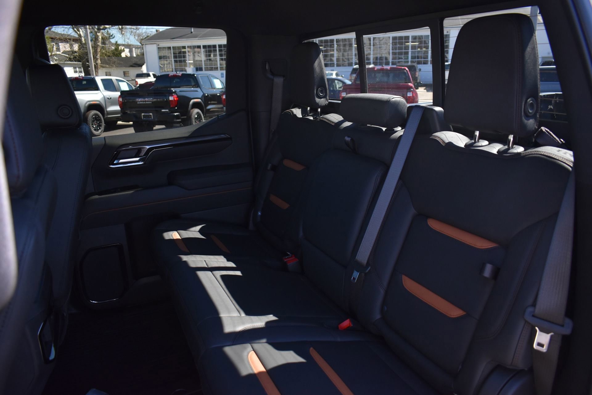 New 2026 GMC Sierra 1500 AT4 w/ Technology Package image 17