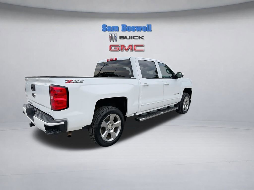 Used 2018 Chevrolet Silverado 1500 LT w/ All Star Edition AWD/4WD image 9