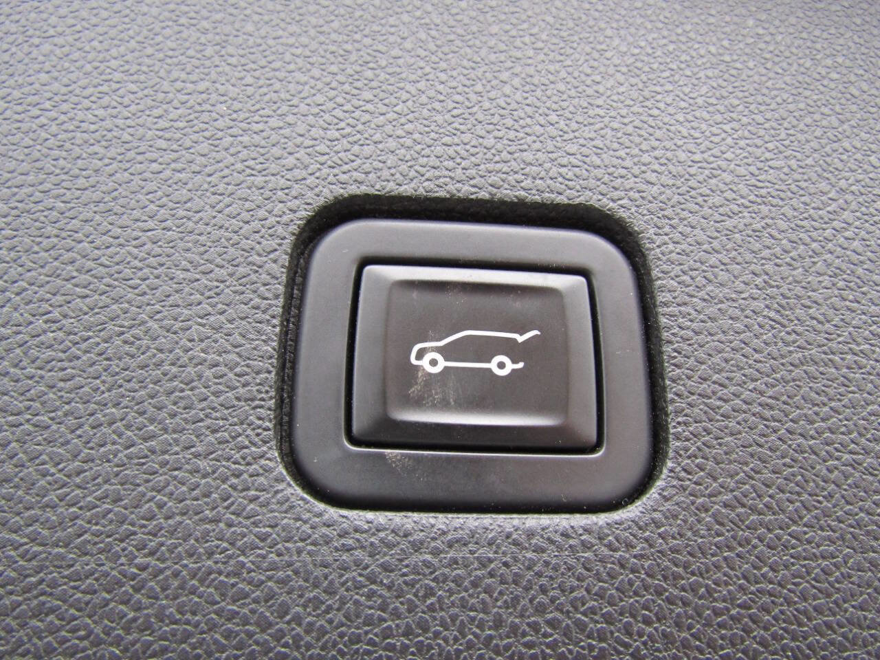 Used 2020 Cadillac XT6 Sport AWD/4WD image 30