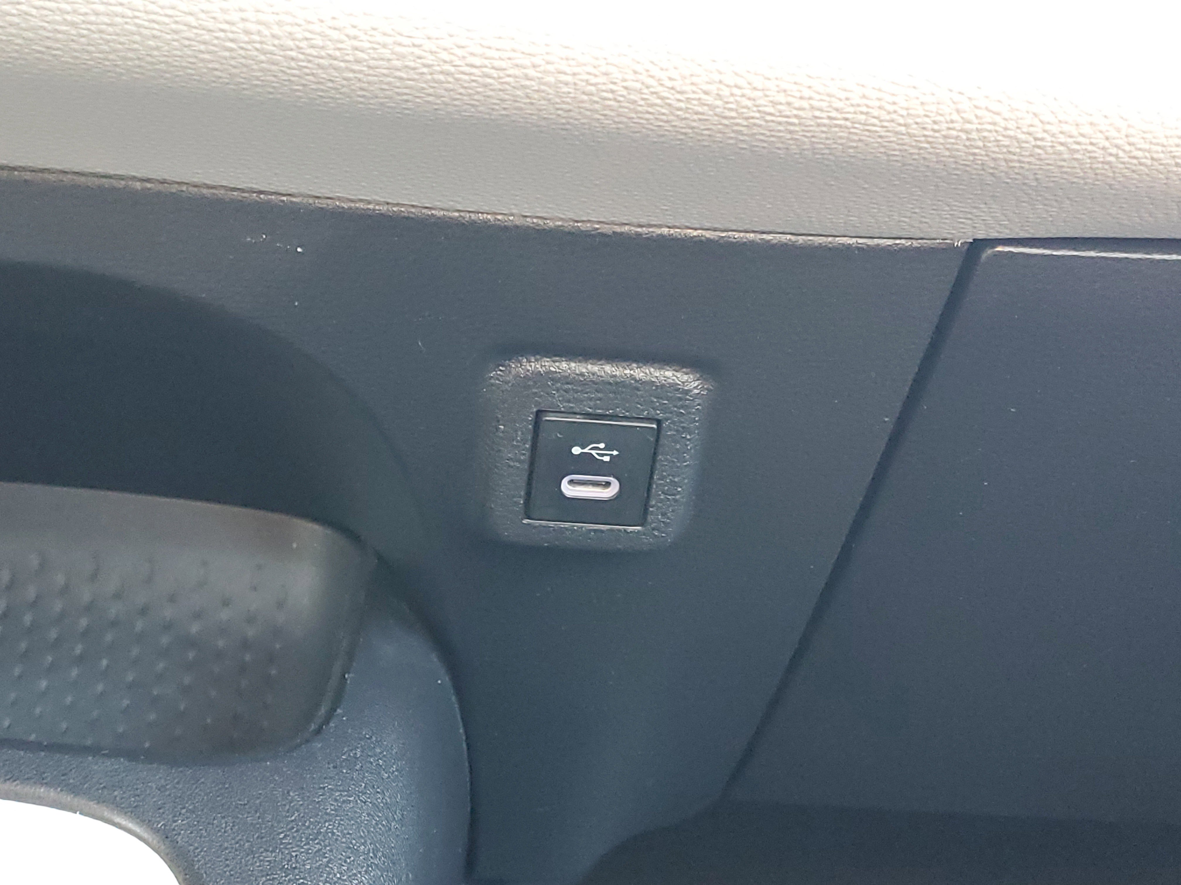 Certified 2024 Toyota Corolla LE image 29