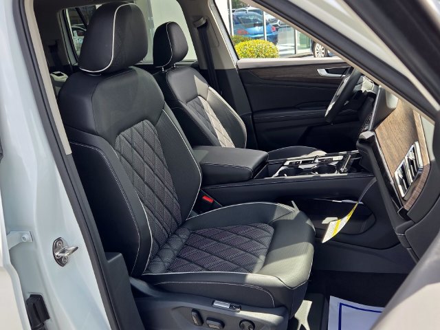New 2026 Volkswagen Atlas SEL Premium R-Line AWD/4WD image 19