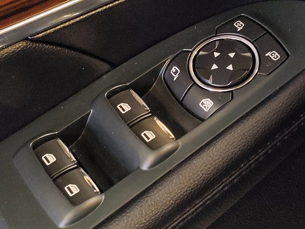 Used 2019 Ford Explorer Limited w/ Class III Trailer Tow Package AWD/4WD image 27