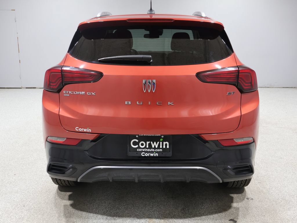 Used 2024 Buick Encore GX Sport Touring AWD/4WD video 3
