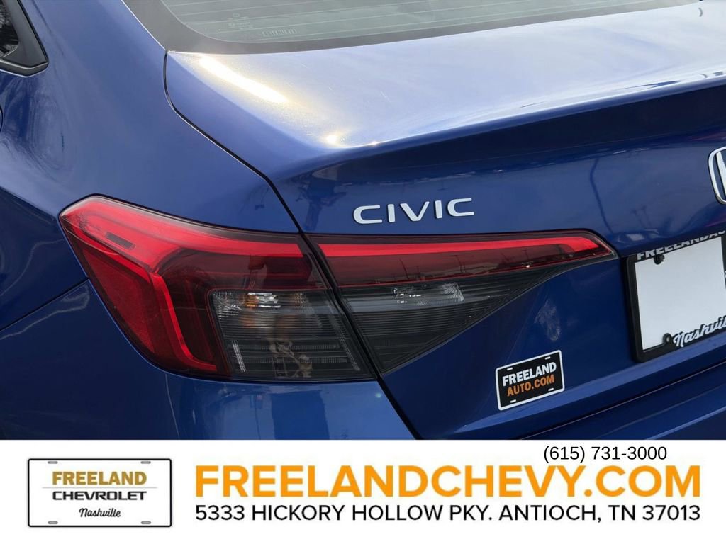 Used 2023 Honda Civic Sport image 12