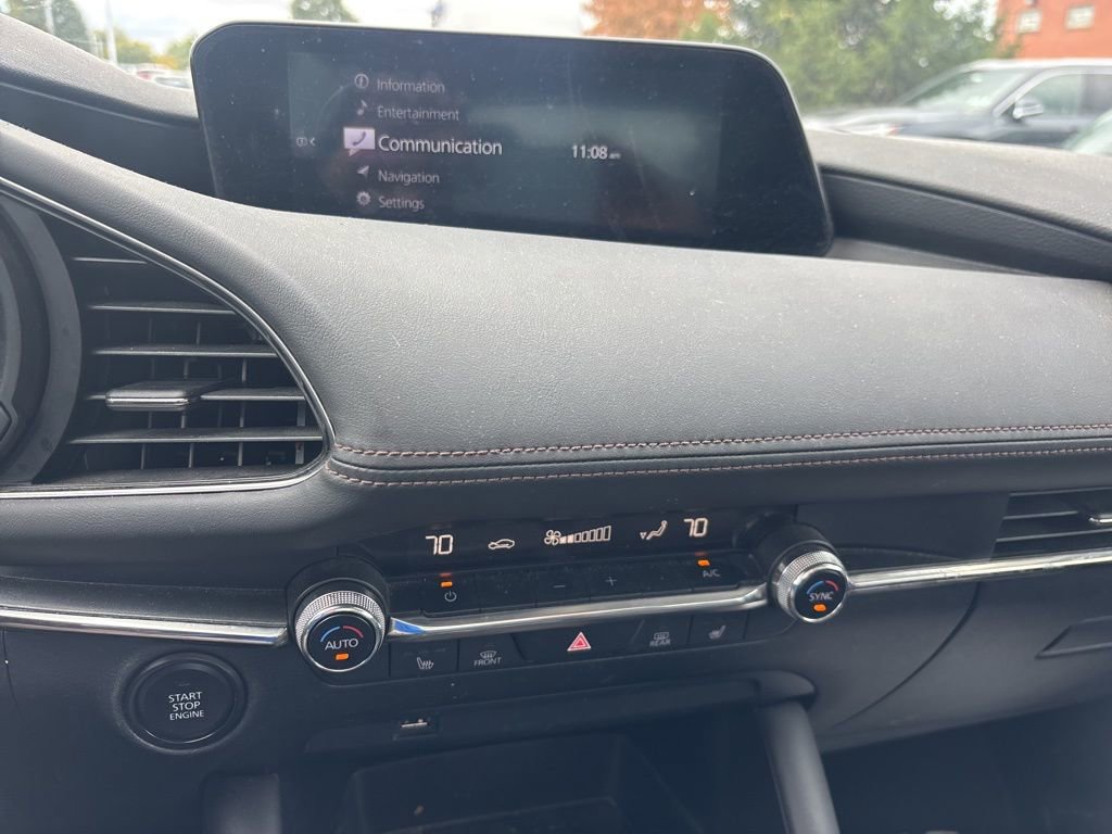 Used 2019 MAZDA MAZDA3 Sedan w/ Premium Package image 15