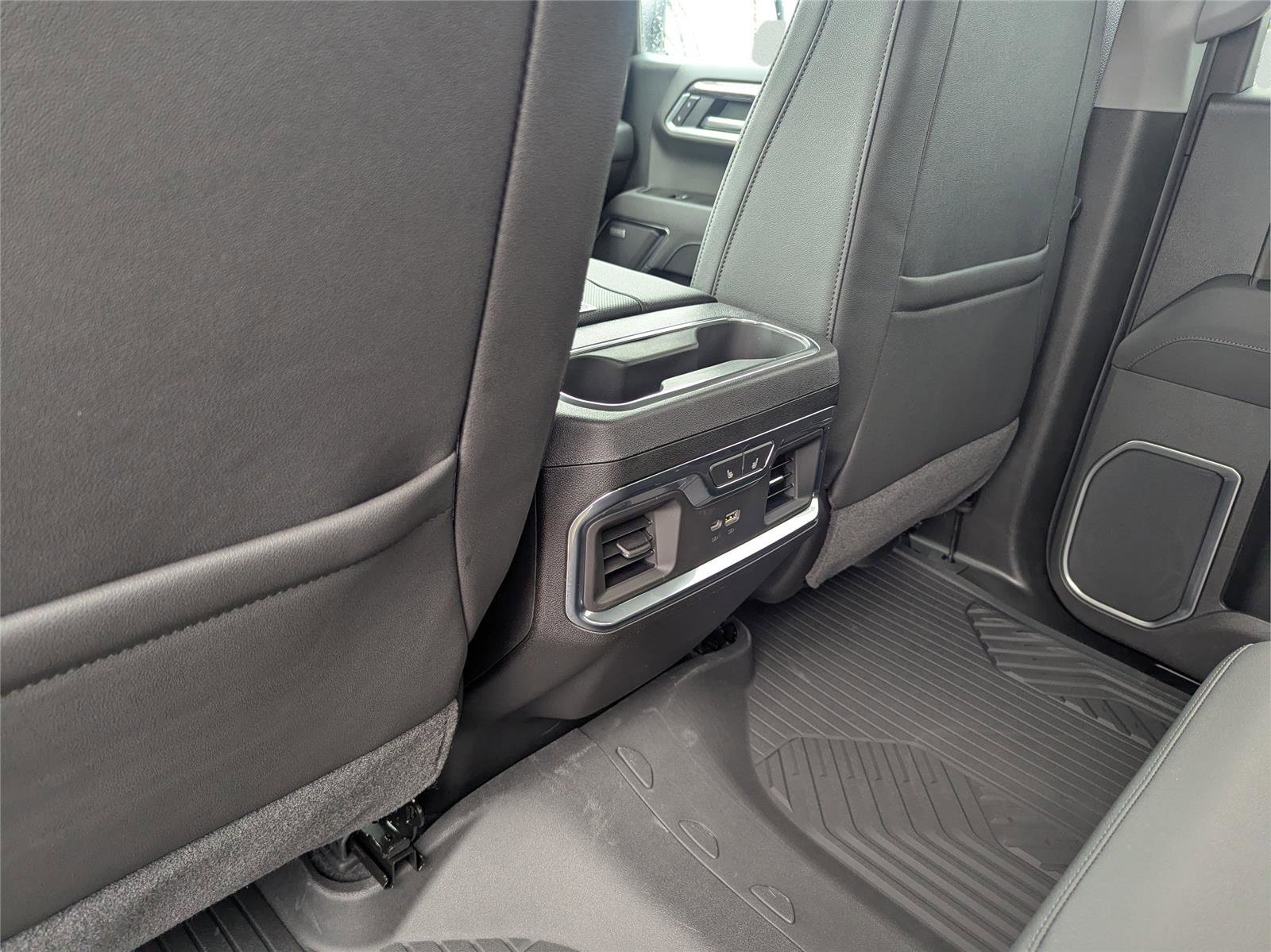 New 2026 Chevrolet Silverado 1500 LTZ w/ LTZ Premium Package image 14