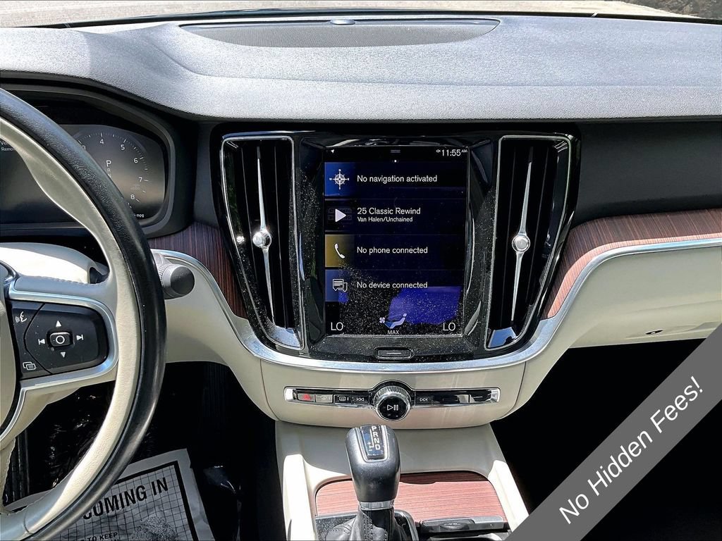 Used 2021 Volvo S60 T5 Momentum FWD image 6