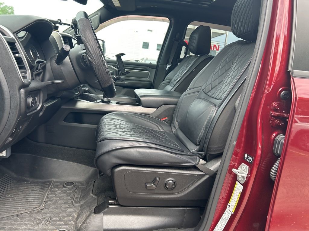 Used 2022 RAM 1500 Big Horn AWD/4WD image 14