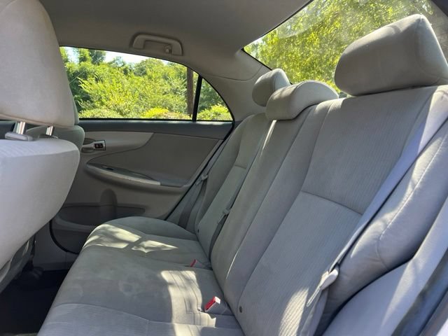 Used 2010 Toyota Corolla LE w/ All Weather Guard Pkg FWD image 16