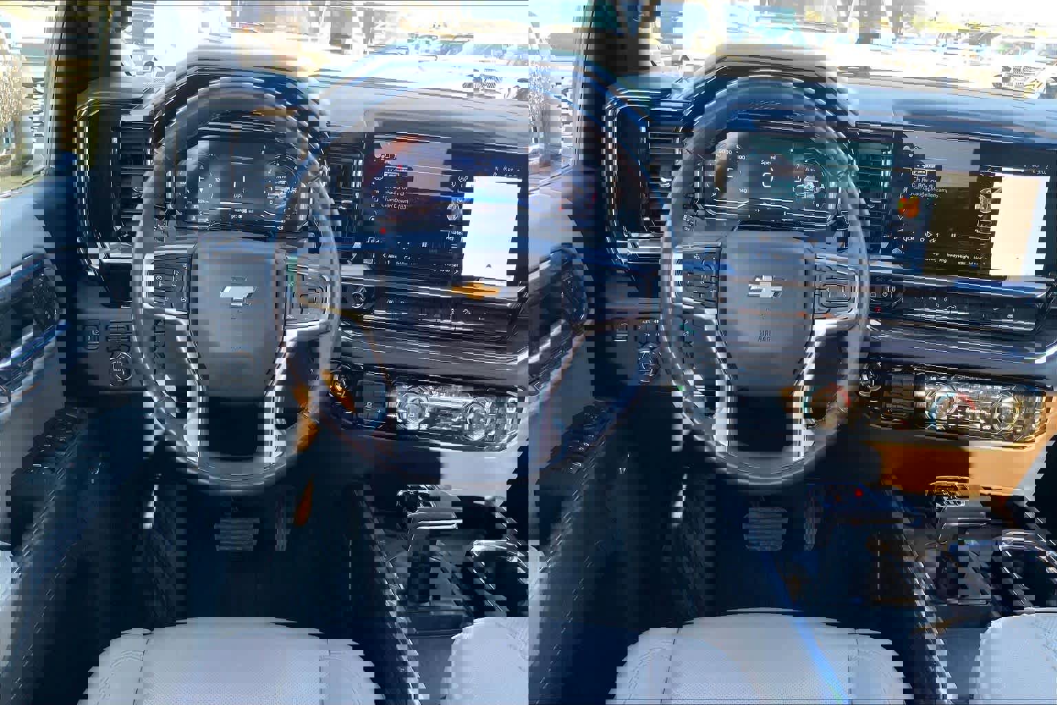 Used 2024 Chevrolet Silverado 1500 LTZ image 6