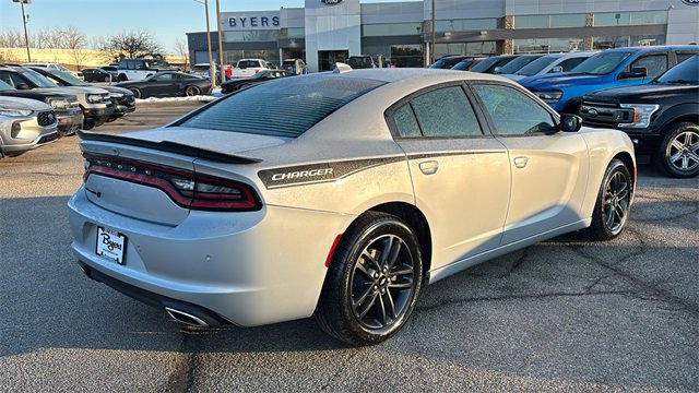 Used 2019 Dodge Charger SXT w/ Blacktop Package image 29
