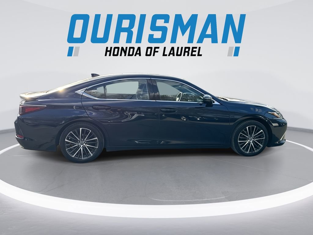 Used 2023 Lexus ES 350 w/ Premium Package image 9