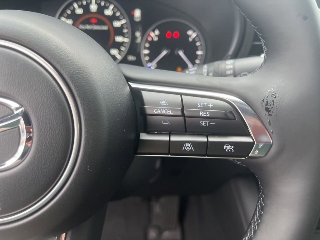 New 2026 MAZDA MAZDA3 Hatchback w/Premium Plus Pkg image 18