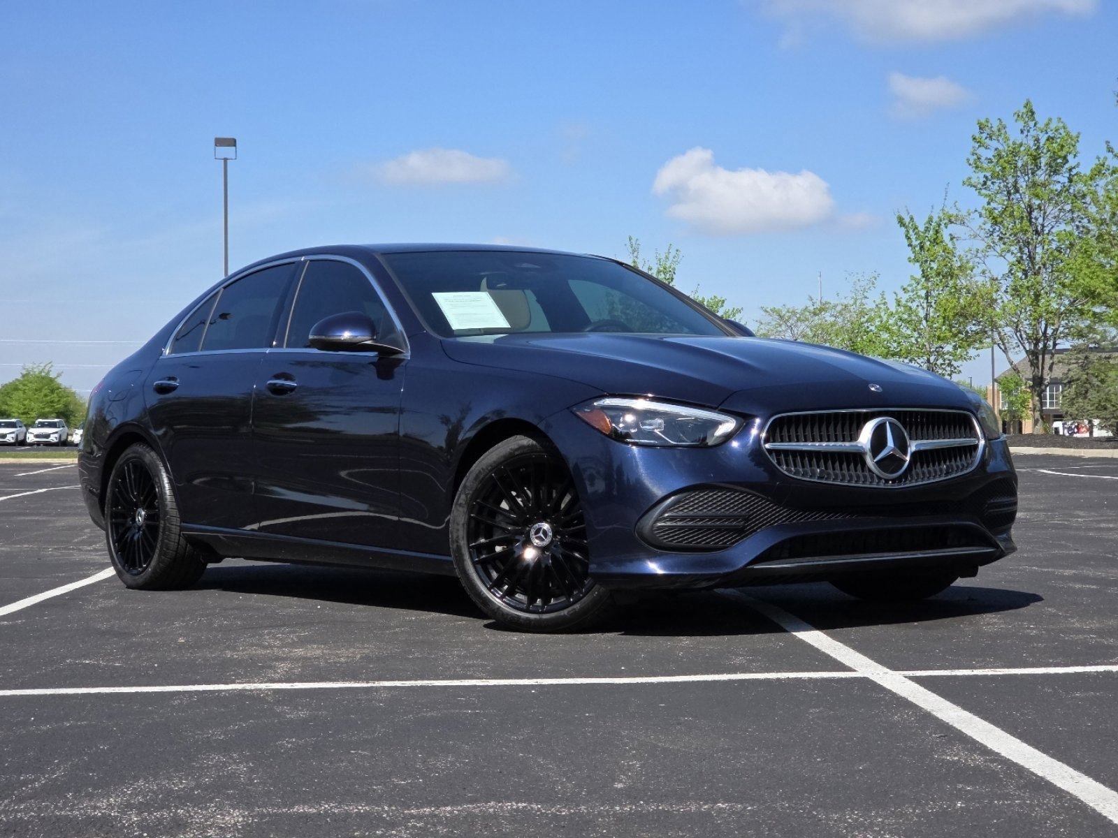 Used 2023 Mercedes-Benz C 300 4MATIC Sedan image 2