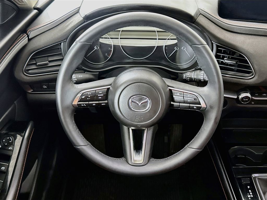 Used 2025 MAZDA CX-30 Carbon AWD/4WD image 4