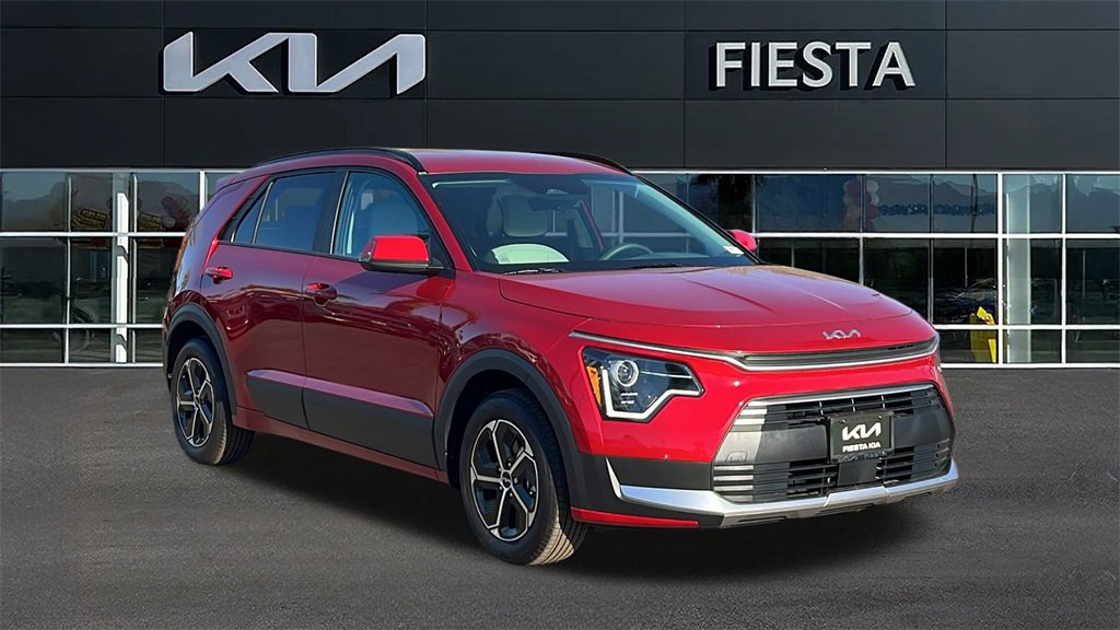 New 2025 Kia Niro EX