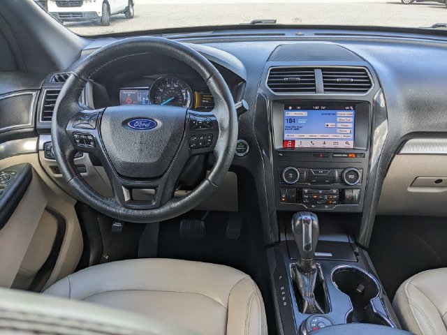 Used 2019 Ford Explorer XLT w/ Equipment Group 202A AWD/4WD image 17
