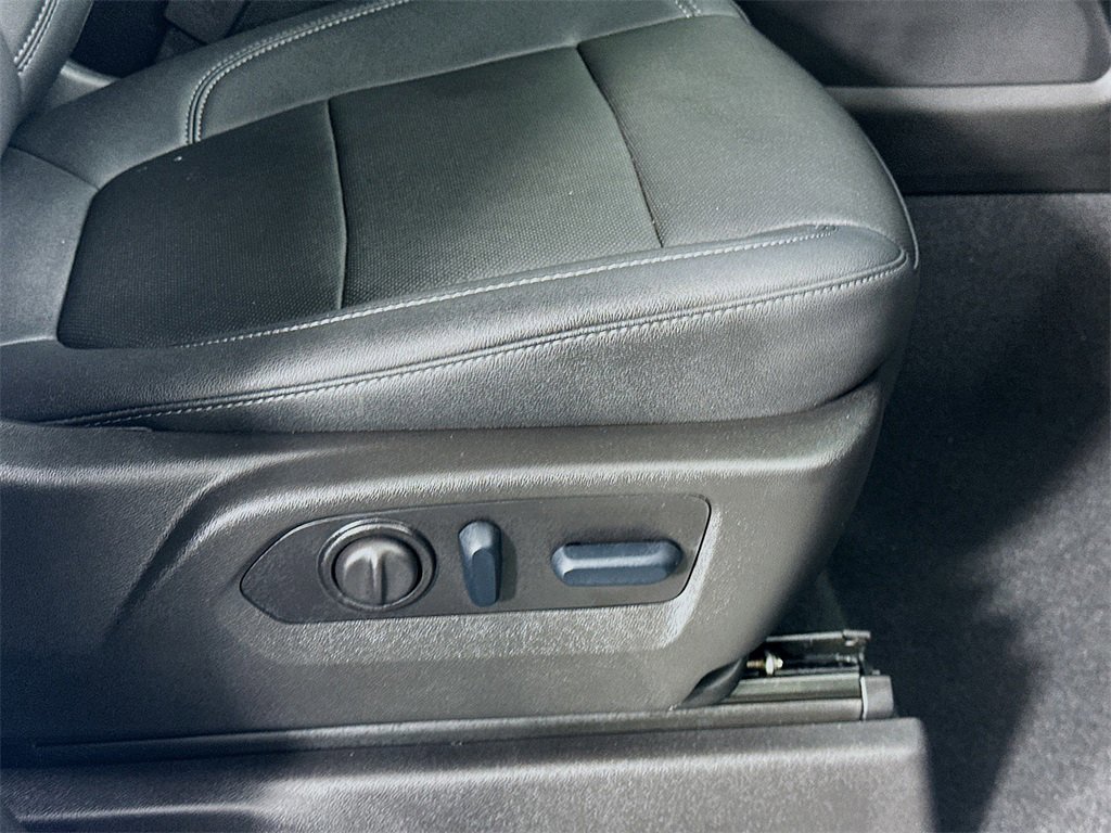 Used 2023 Chevrolet Silverado 2500 LTZ w/ LTZ Premium Package image 23