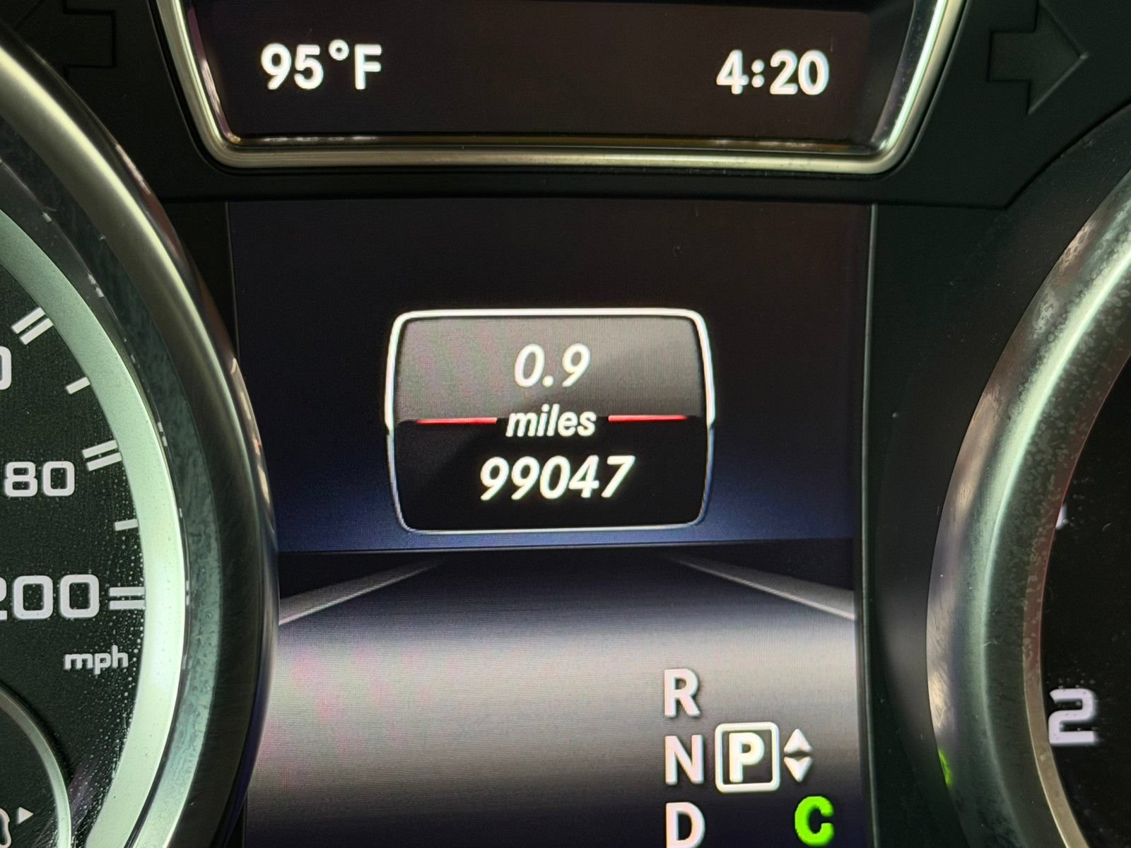 Used 2016 Mercedes-Benz GL 63 AMG 4MATIC image 3