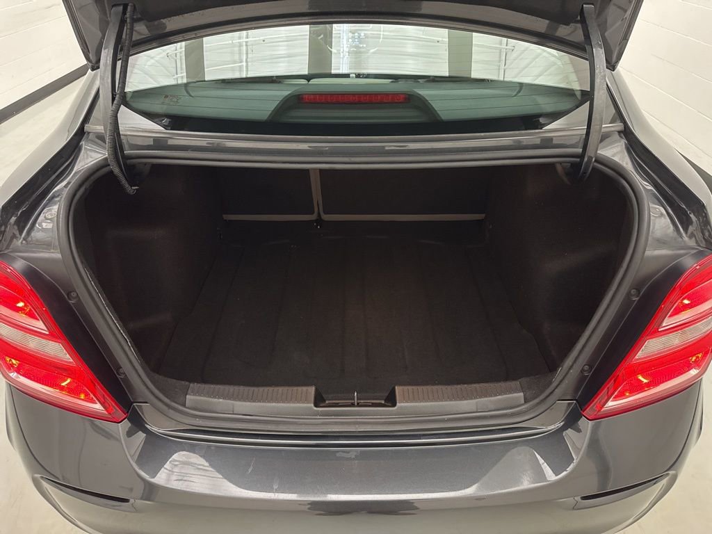 Used 2018 Chevrolet Sonic LS image 8