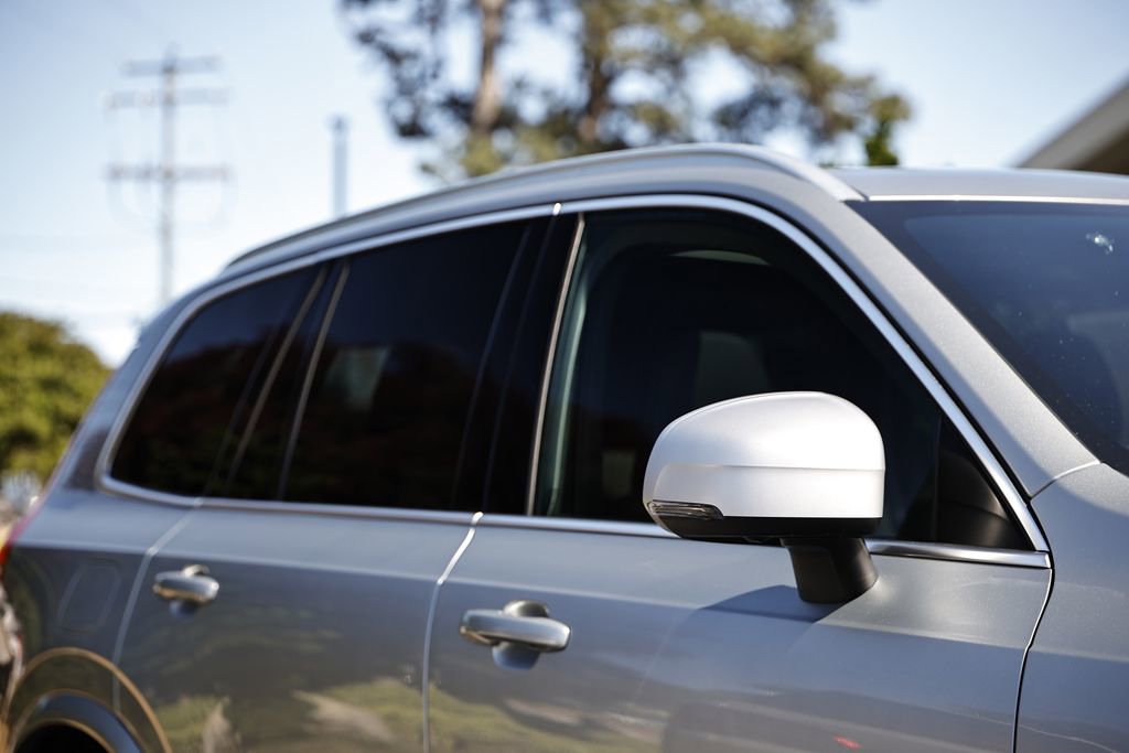 Used 2019 Volvo XC90 T5 R-Design w/ Advanced Package AWD/4WD image 4