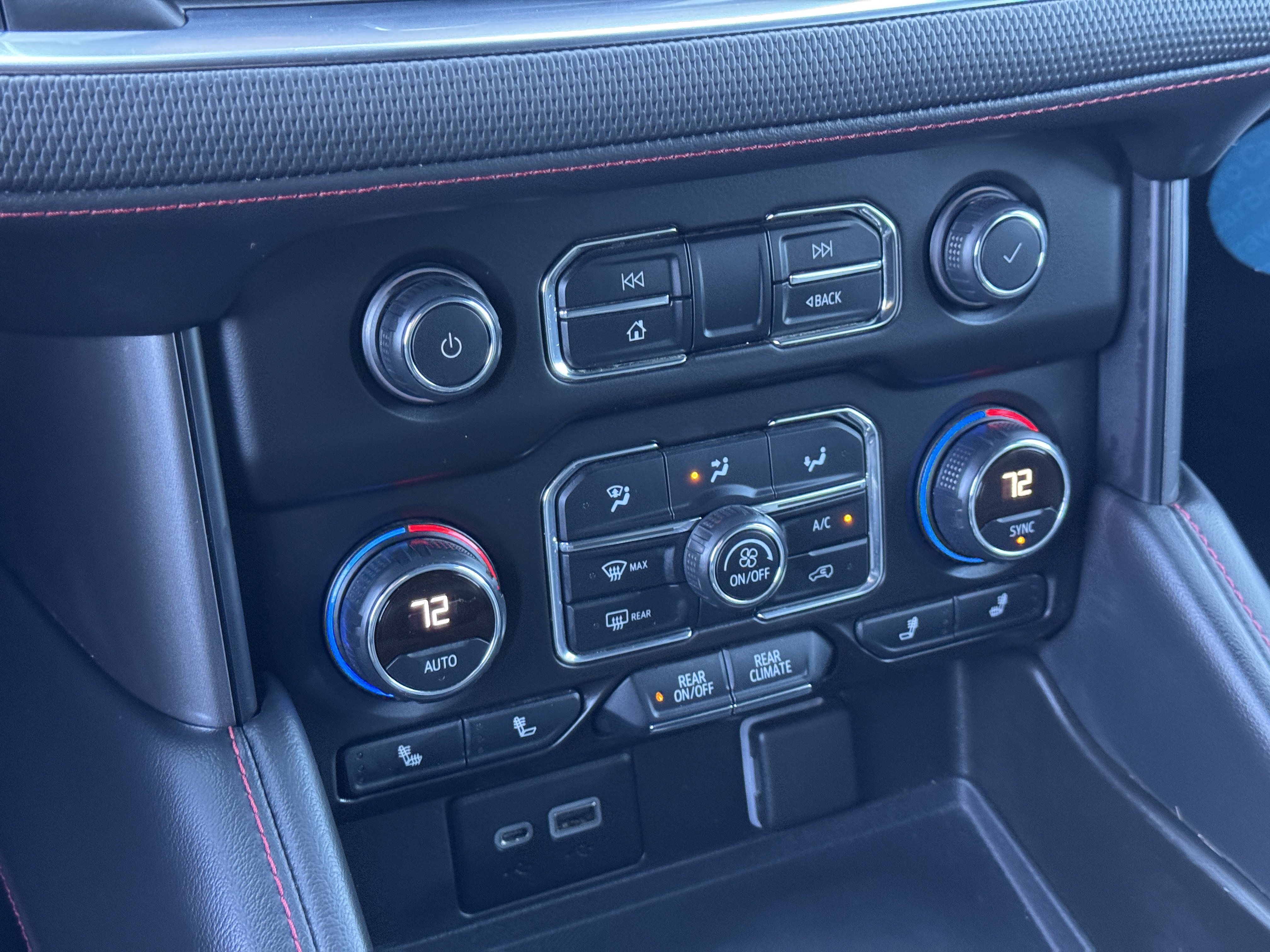 Certified 2021 Chevrolet Suburban RST w/ Rear Media and Nav Package image 28