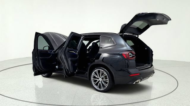 Used 2023 BMW X3 sDrive30i w/ Premium Package RWD image 16
