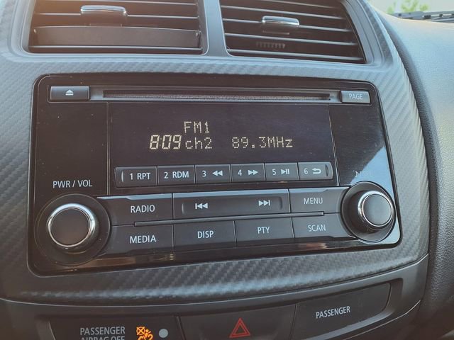 Used 2015 Mitsubishi Outlander Sport ES image 19