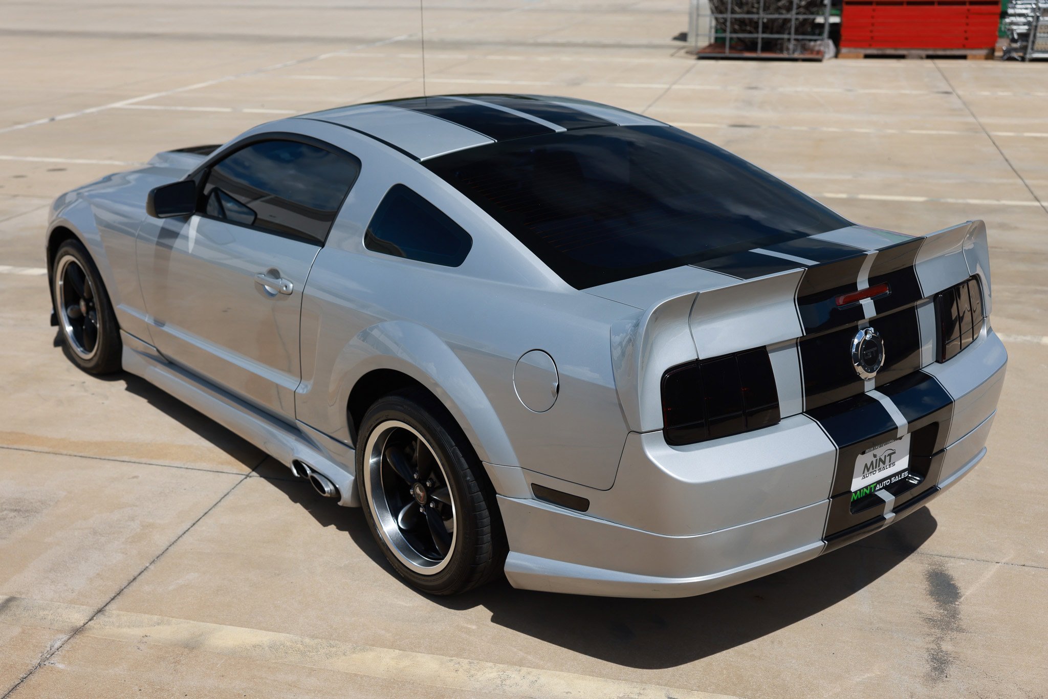 Used 2006 Ford Mustang GT Premium RWD image 7