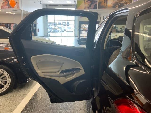 Used 2021 Ford EcoSport S image 27