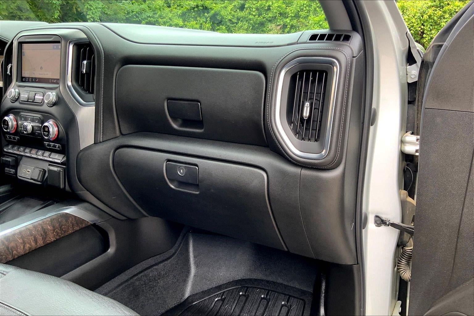 Used 2020 GMC Sierra 2500 Denali w/ Denali Ultimate Package AWD/4WD image 16
