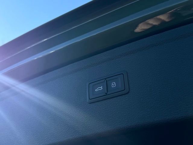 Certified 2025 Audi Q5 2.0T Premium Plus w/ Premium Plus Package image 28