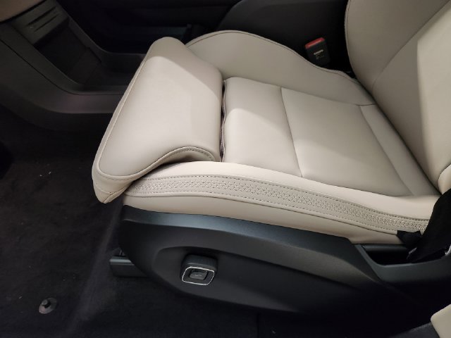 New 2026 Volvo EX90 Plus RWD image 21
